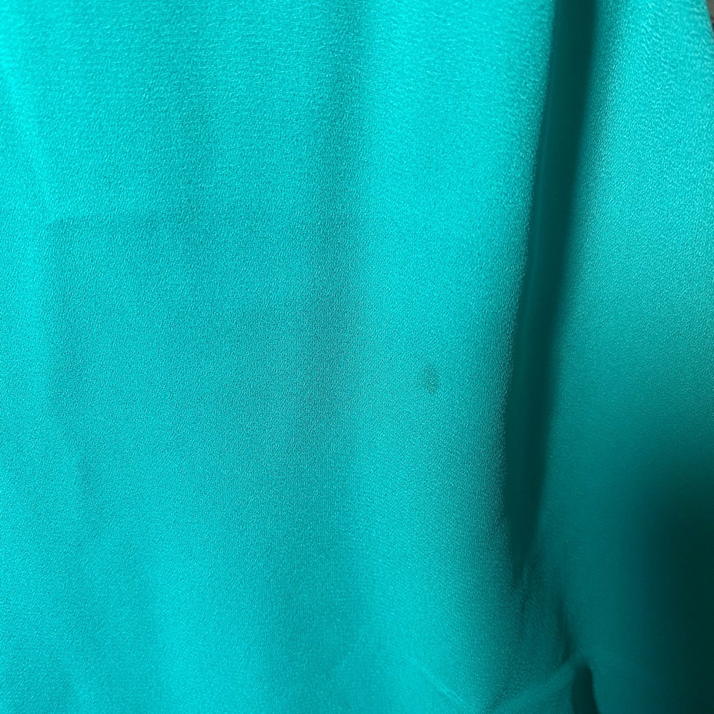 Top - Picture 2 of 3